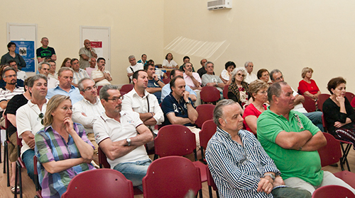 Il folto pubblico in sala (foto Sergio Fucchi).